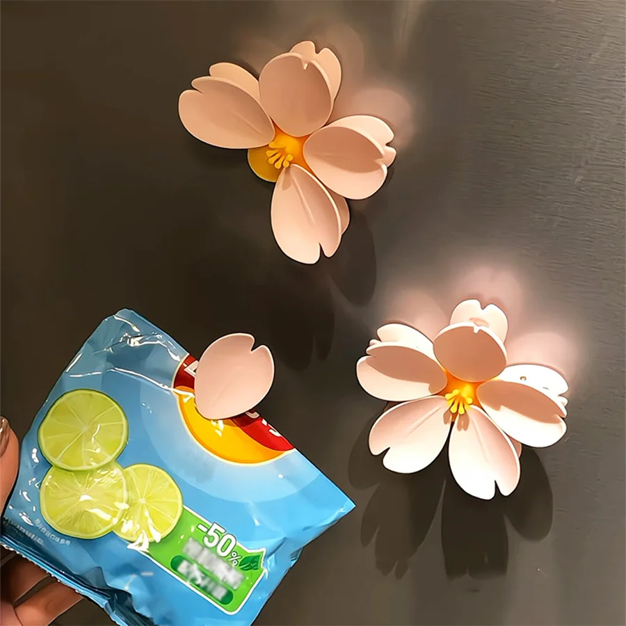 Food Storage Plants - Sakura Magnetic Clip Creative Kitchen Gadget